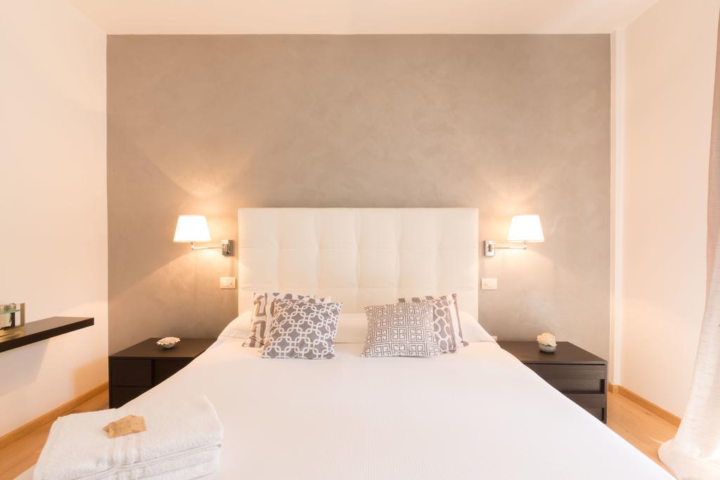 Design & Luxury Apartment Βερόνα Εξωτερικό φωτογραφία